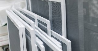 Москитные сетки на пластиковые окна Ногинск купить по цене от 948 руб.